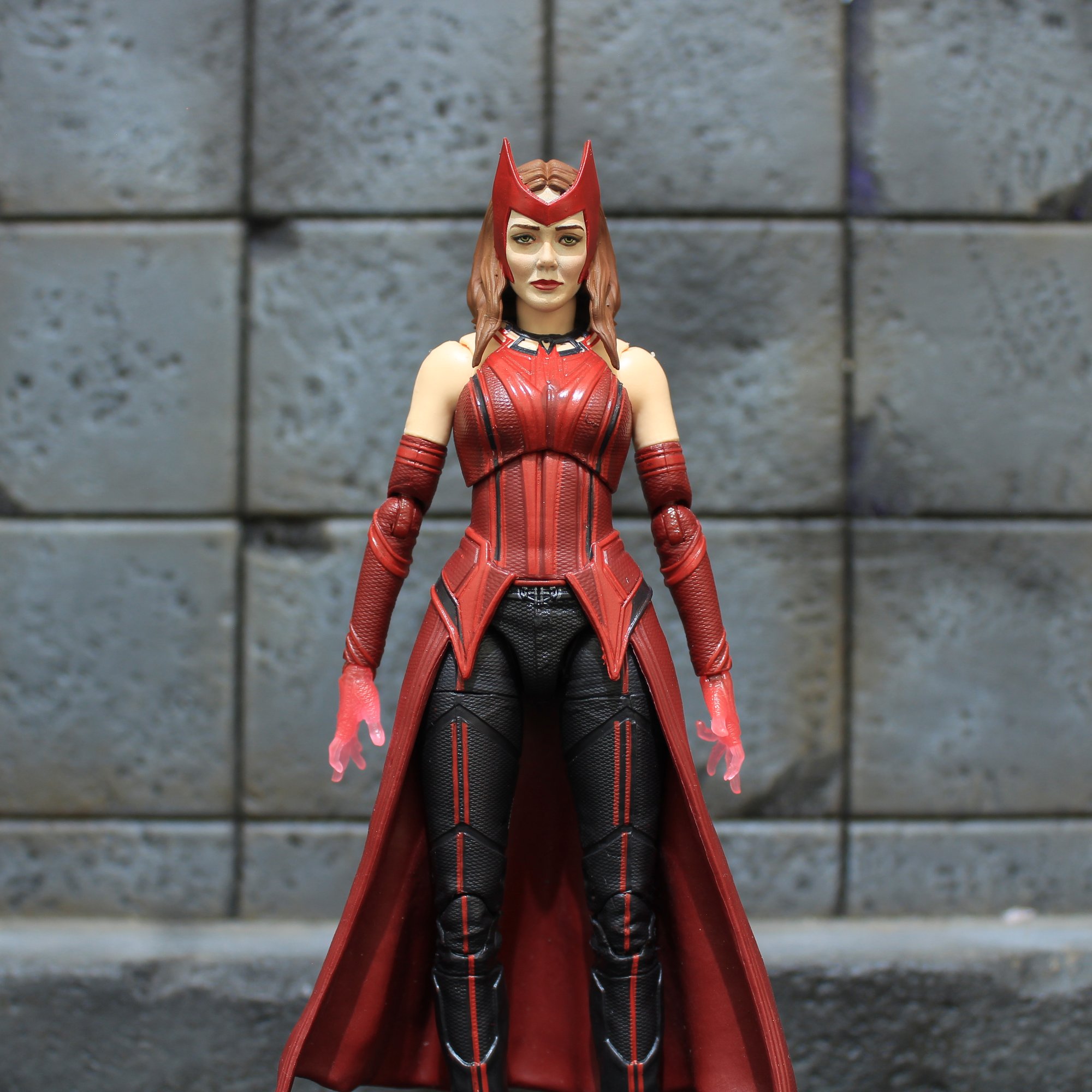 送料無料/美品 絶対！お買い得WANDA高級ャディスタンド式RED Iron Studios Scarlet Witch Collectible Figure, WandaVision